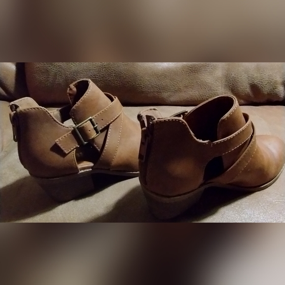 Kids boots - Picture 2 of 3